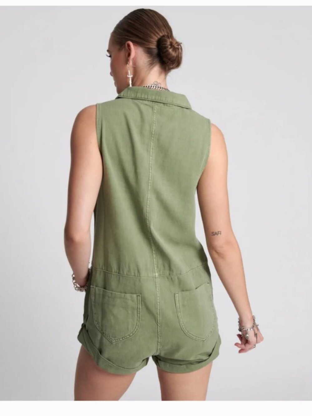 NWT One Teaspoon Braxton Mini Utility Jumpsuit Romper Green Size Small - Picture 3 of 16